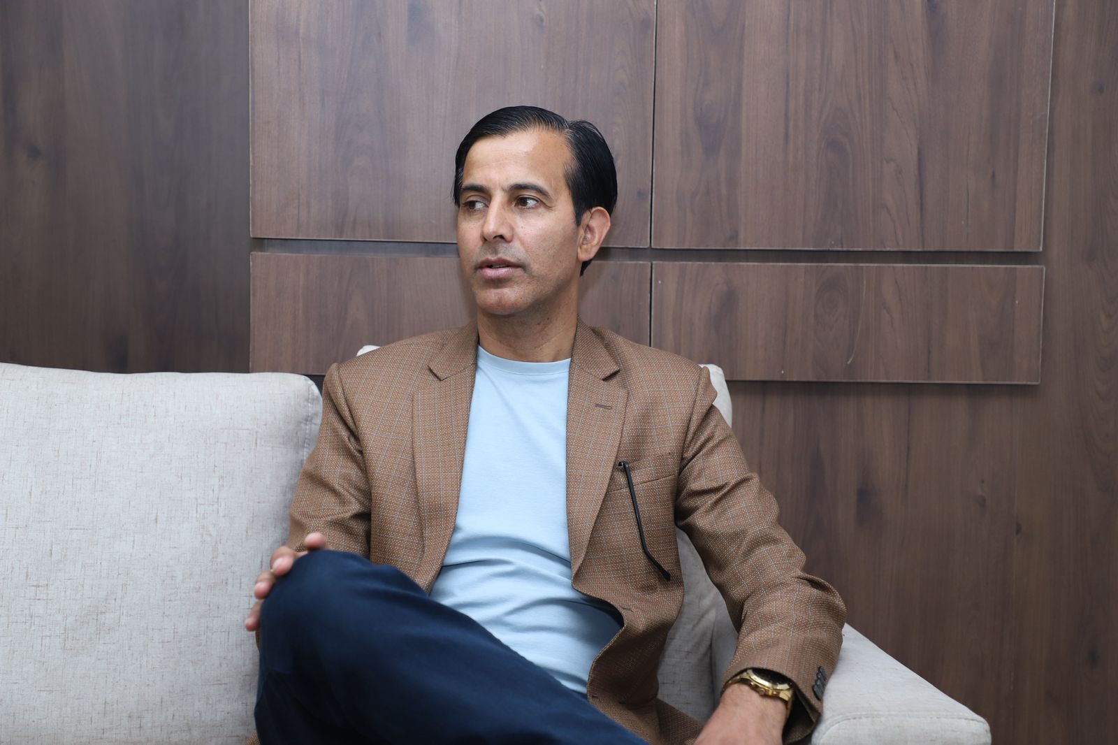 सर्किट लिमिट बढाउनु शेयर बजारको समाधान होइन, शेयरको ओभर सप्लाइ थेग्ने नीति खोइ ?